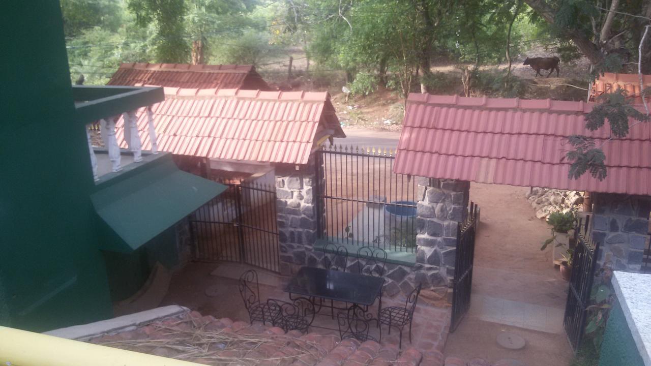 Green'S Guest House Auroville Exteriér fotografie